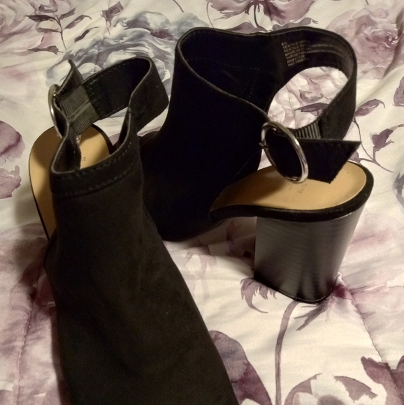 a NEW DAY - Picture 2 of 3